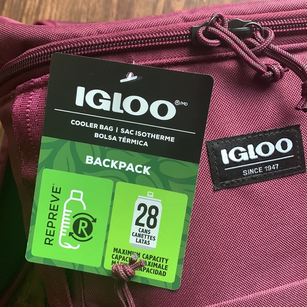 Igloo Backpack Cooler Insulated Soft Sided Bag Bl… - image 4